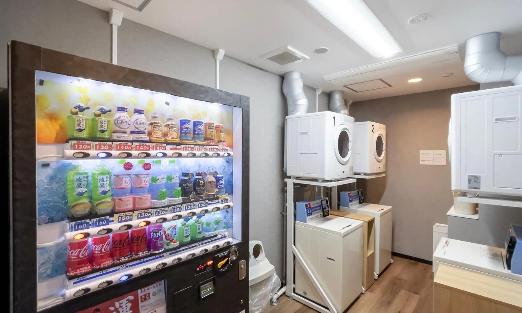 Super Hotel Premier Namba Shinsaibashi Natural Hot Spring Ósaka 3*,